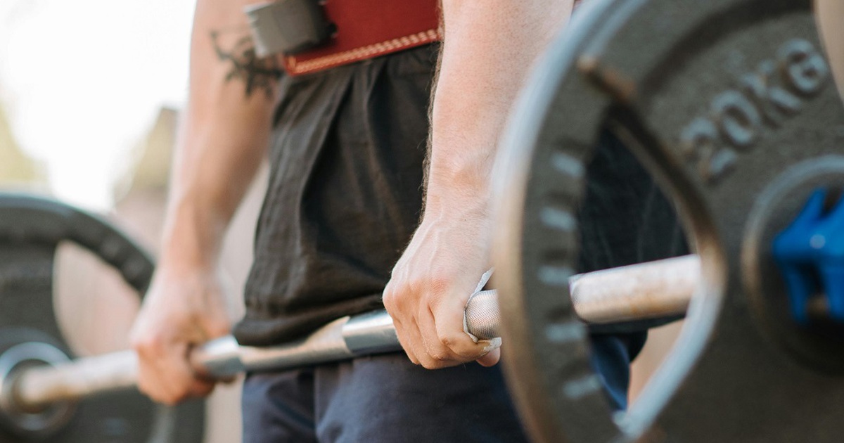 4 Tipps zur Vorbeugung von Wirbelsäulenverletzungen beim Training