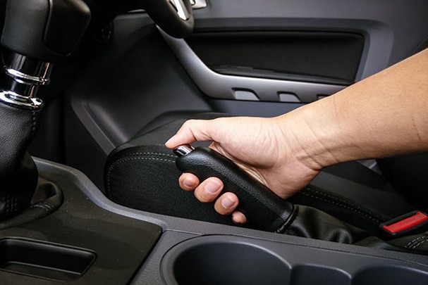 Comment gérer une voiture avec une panne de freins en mouvement image 2