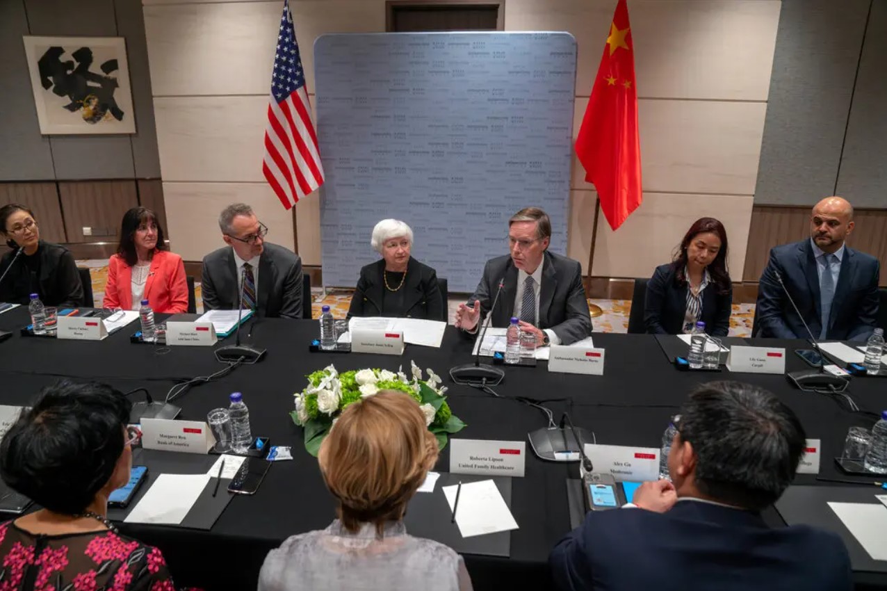 Mundo - La Sra. Yellen critica el trato que da China a las empresas estadounidenses