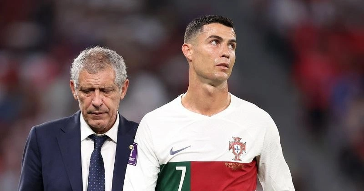 Bị đày ải ngồi dự bị, C.Ronaldo cạch mặt thầy cũ