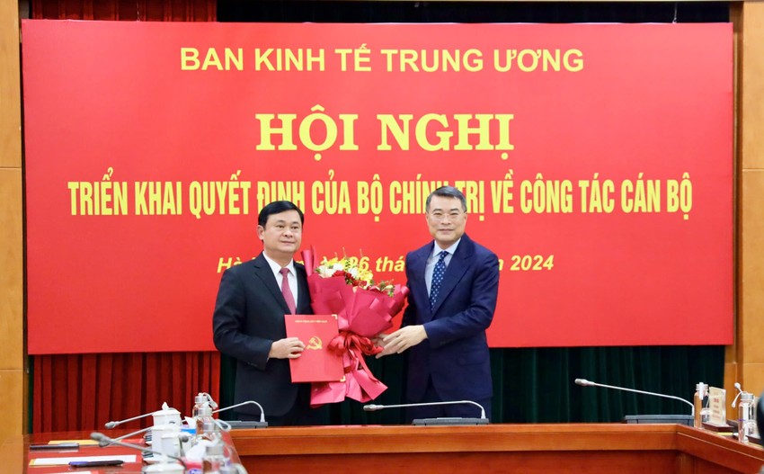 Điều động Bí thư Tỉnh ủy Nghệ An giữ chức Phó trưởng Ban Kinh tế Trung ương- Ảnh 1.