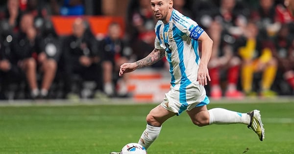 Messi liên tiếp lập kỷ lục