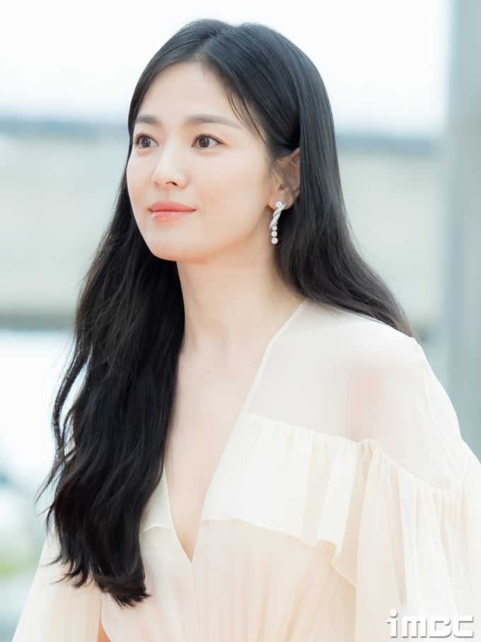 Dung nhan Song Hye Kyo tuổi 42. Ảnh: iMBC