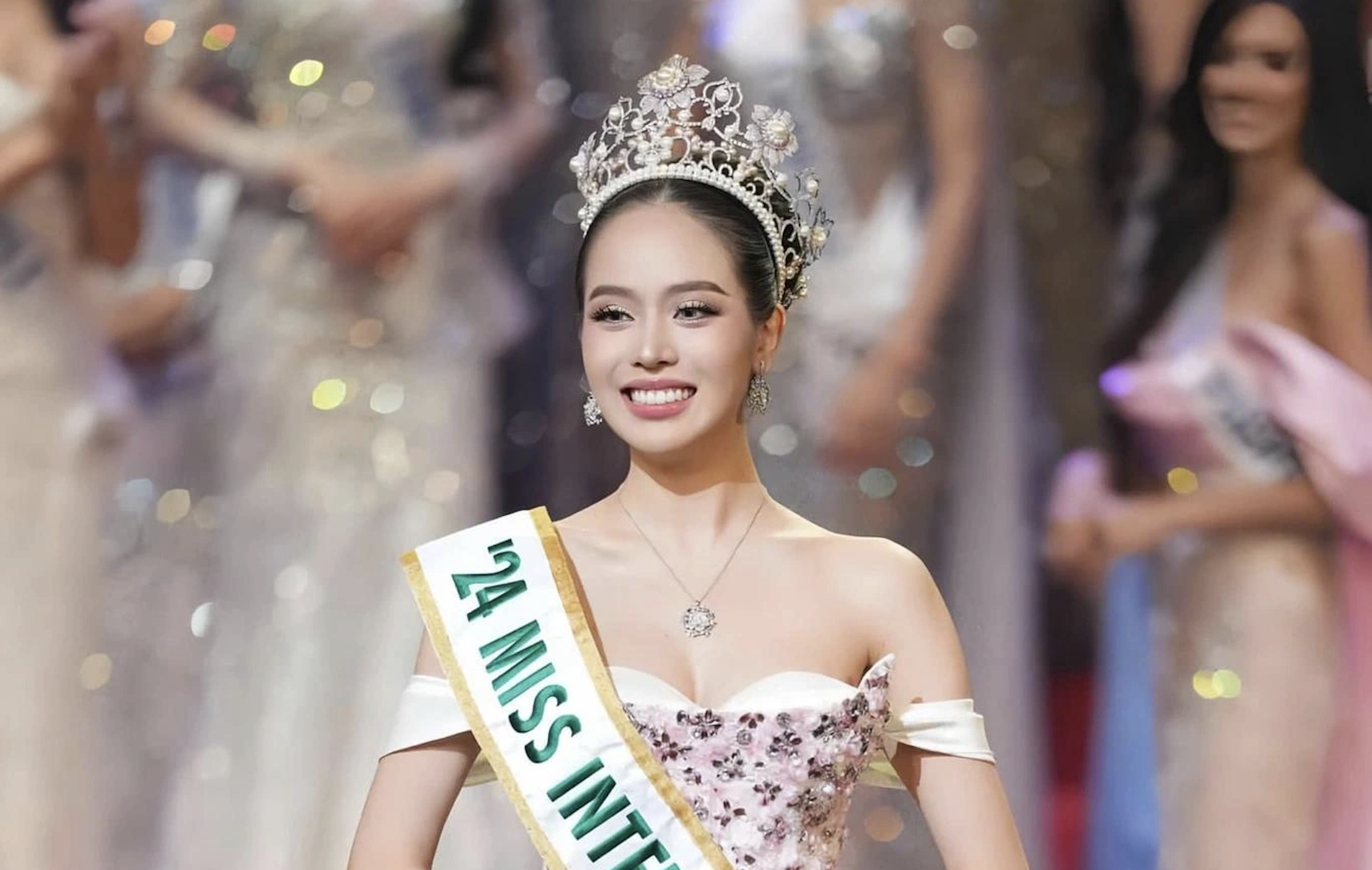 El dulce estilo de Thanh Thuy en Miss Internacional 2024