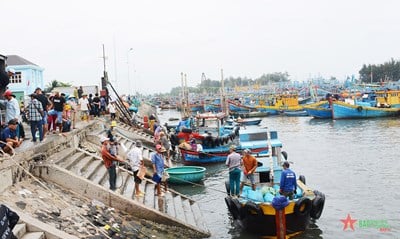 Thành quả nửa nhiệm kỳ thực hiện Phát triển kinh tế biển: Phát triển kinh tế biển, thực hiện phương châm “Đột phá - năng động - sáng tạo - bền vững”