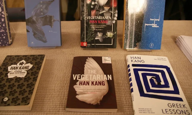 ผู้ปกครองชาวเกาหลีขอนำหนังสือภาษาเกาหลีมาโรงเรียน ภาพที่ 2