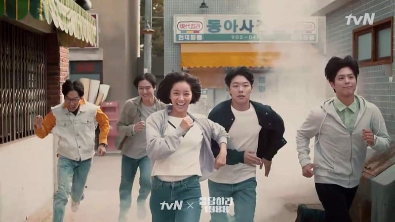 “Reply 1988” là câu chuyện cảm động về tình yêu, tình bạn, tình cảm gia đình. Ảnh: Nhà sản xuất