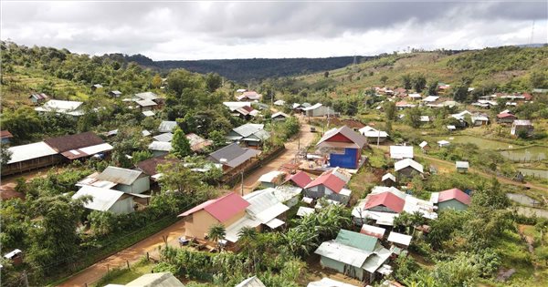 Kon Tum: Continuar implementando de manera efectiva políticas de tierras para minorías étnicas basadas en los resultados de la 53 Encuesta sobre Minorías Étnicas