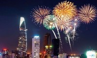 HCMC 24/7: Fireworks display locations on April 30; Rumors of people praying for rain