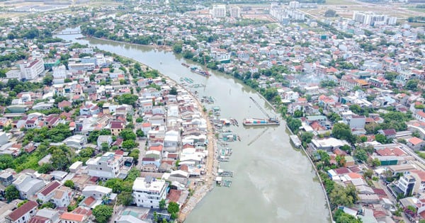 The 260 billion VND riverside walking street is expected to create a new look for Hue.