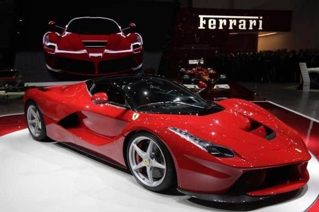 រថយន្ត Ferrari ដាក់តាំងពិពណ៌។ រូបថត៖ រ៉យទ័រ