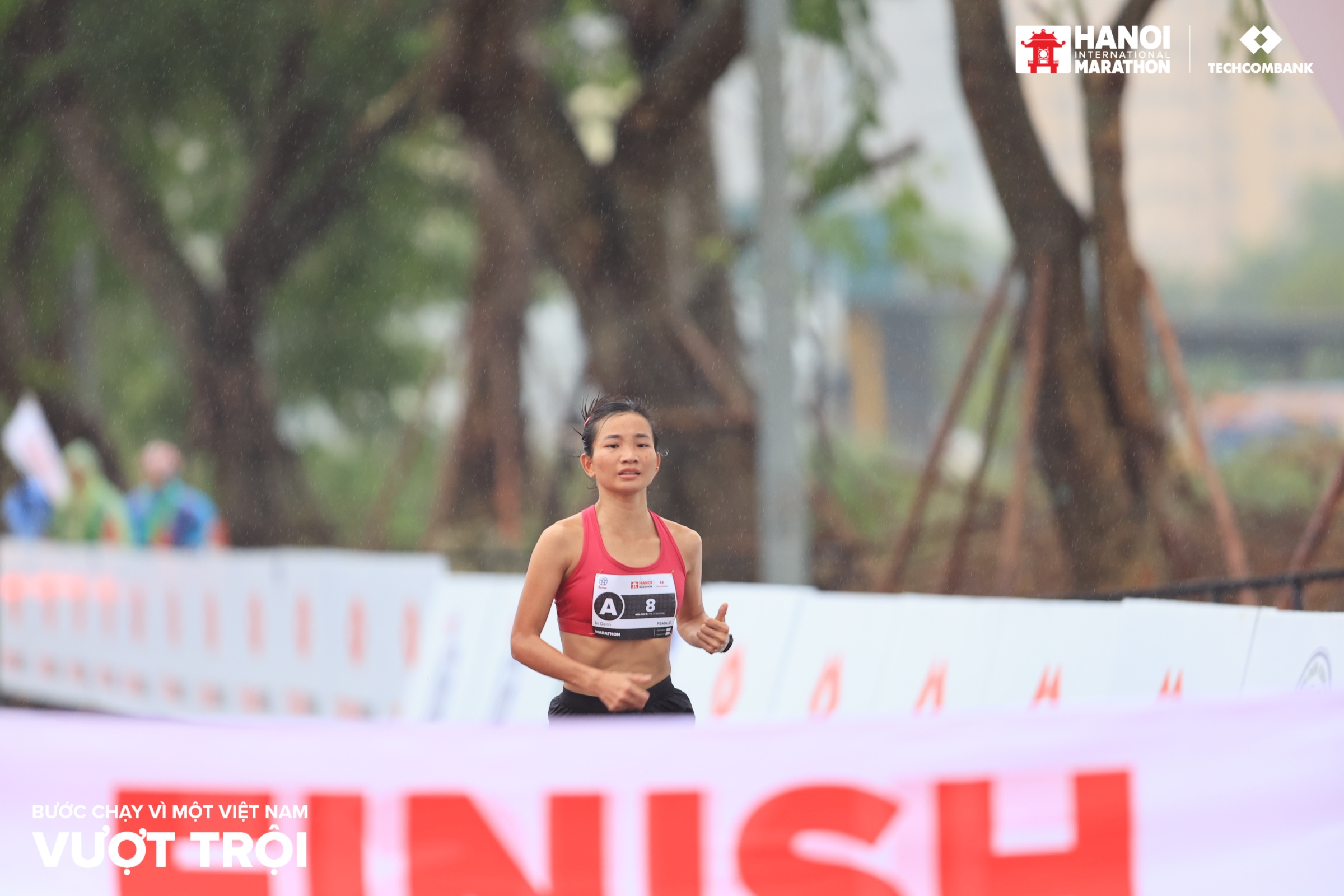 Giải marathon quốc tế Hà Nội Techcombank: Hành trình tinh thần thể thao kiên định, mạnh mẽ - Ảnh 3.