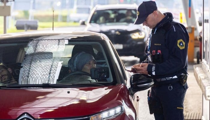 Slovenia tăng cường kiểm soát biên giới do 'lo ngại khủng bố'