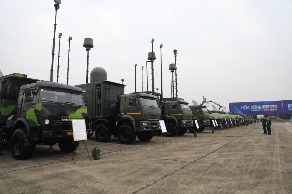 Some images at the Vietnam International Defense Exhibition 2024 - Photo 4