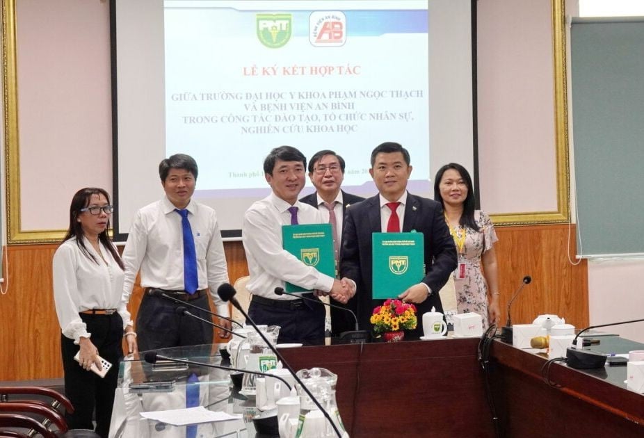 Trường Đại học Y khoa Phạm Ngọc Thạch và Bệnh viện An Bình hợp tác phát triển đội ngũ cán bộ