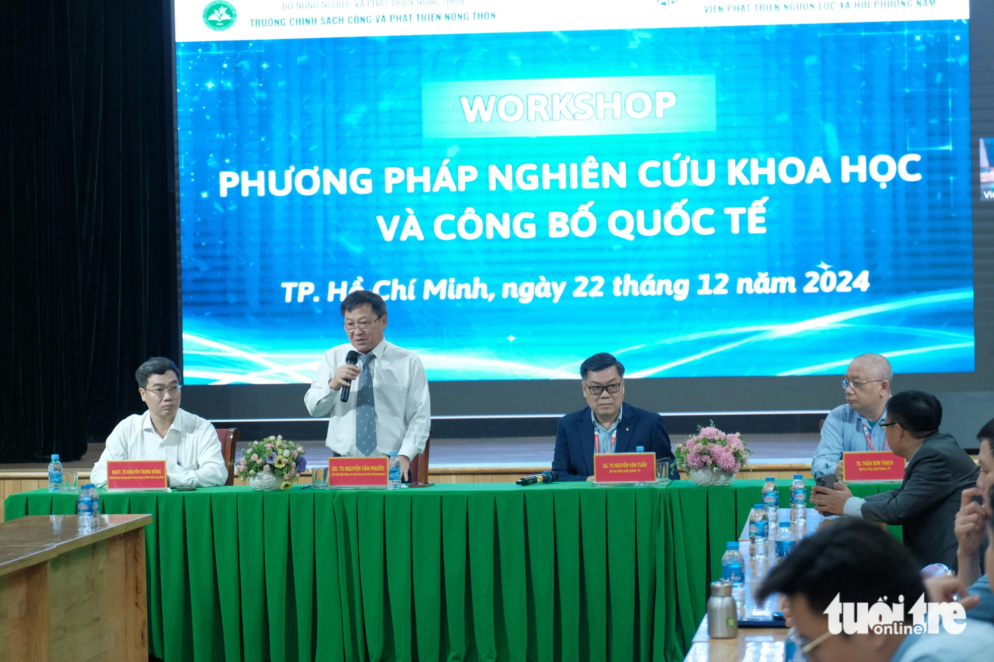 Có hơn 12.000 bài báo khoa học bị rút xuống - Ảnh 1.