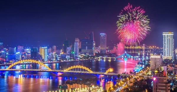 Periódico tailandés promociona el festival de fuegos artificiales más espectacular de Da Nang