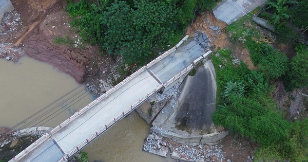 Cận cảnh cây cầu Ngòi Móng bị sập được đề nghị phá dỡ, ngừng khai thác ở Hòa Bình