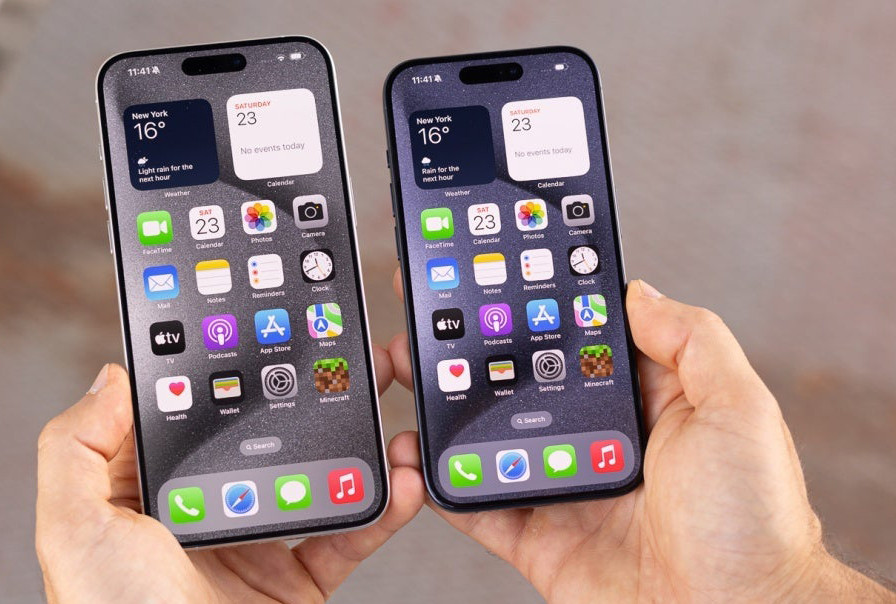 iPhone 15 Pro vs. 15 Pro Max.jpg