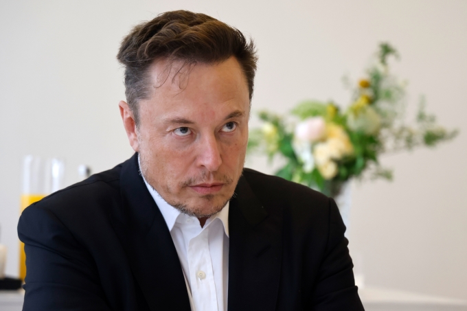 5月15日、フランスのパリにいる億万長者のイーロン・マスク。写真：AFP