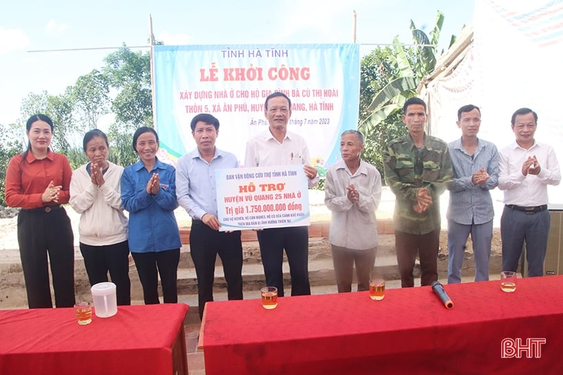 Construction of solid housing for disadvantaged households in Vu Quang started