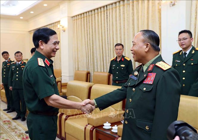 Vietnam-Laos special friendship, solidarity and comprehensive cooperation continue to develop comprehensively.