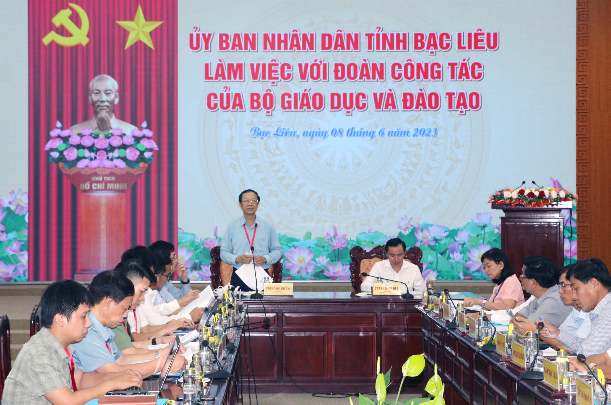 Bộ GD-ĐT kiểm tra công tác chuẩn bị kỳ thi tốt nghiệp THPT tại Bạc Liêu - Ảnh 1.