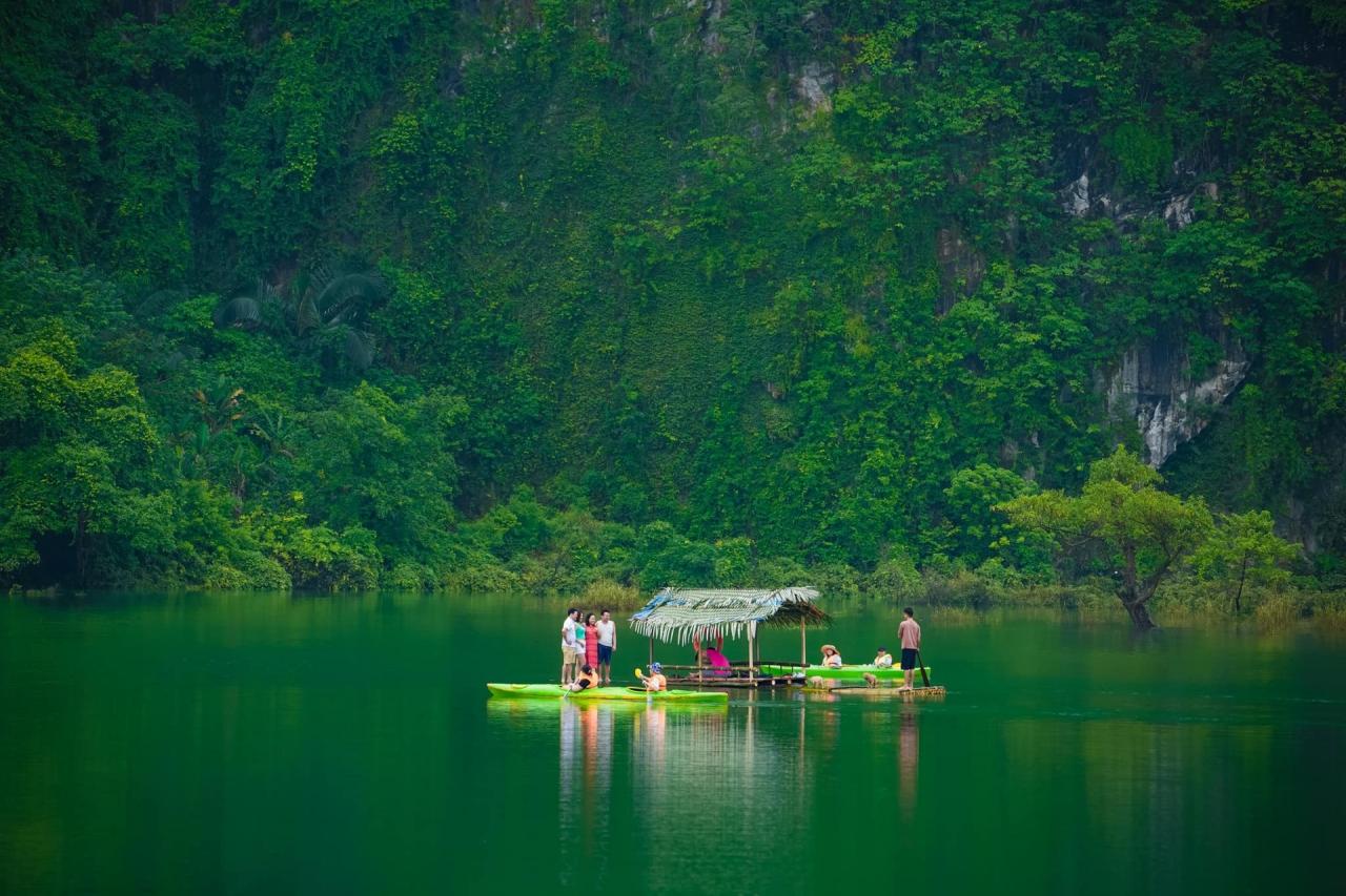 Thảo nguyên cách Hà Nội 2 giờ chạy xe, đẹp như Mông Cổ thu nhỏ - 9