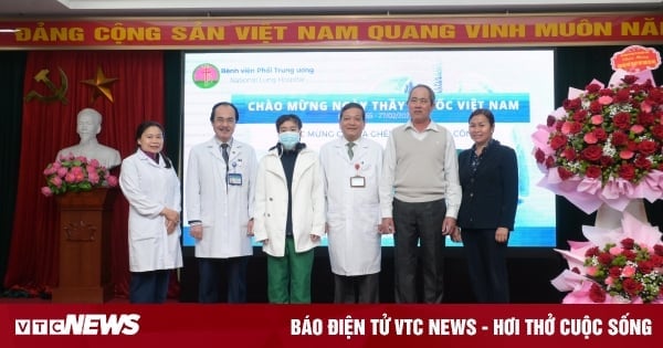 Món quà tri ân đặc biệt nhân ngày Thầy thuốc Việt Nam