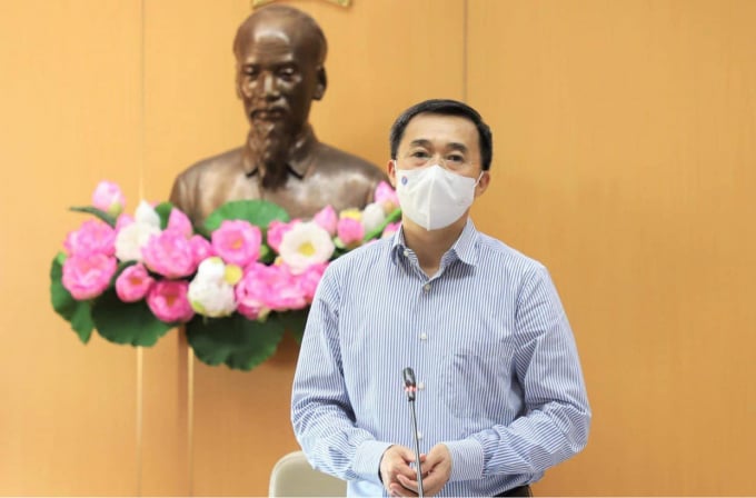 Principal Tran Van Thuan, Director of Viet Duc Friendship Hospital, photo 1
