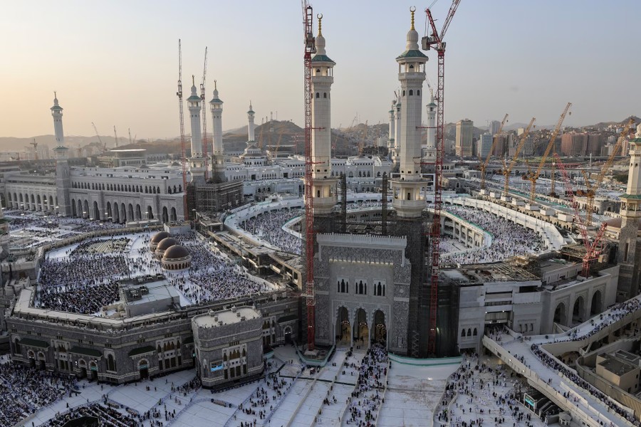 Toàn cảnh lễ hành hương Hajj của tín đồ Hồi giáo về thánh địa Mecca- Ảnh 14.