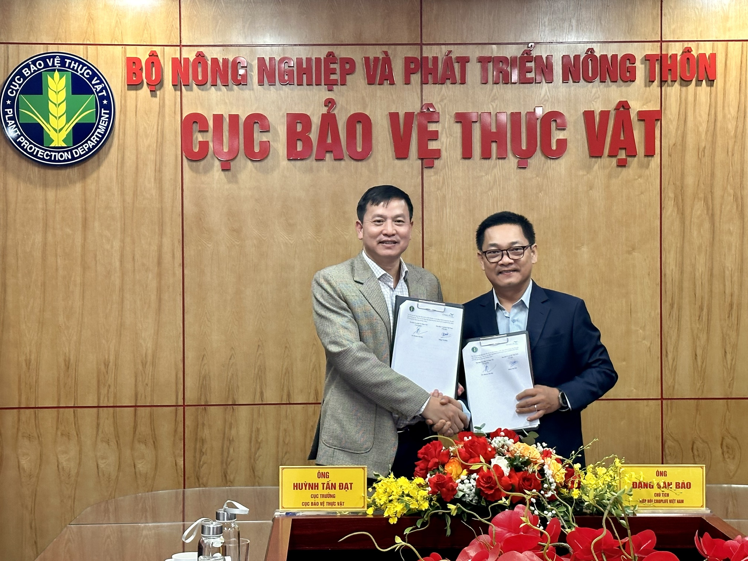 Cục Bảo vệ thực vật và CropLife Việt Nam tiếp tục đẩy mạnh hợp tác - Ảnh 1.