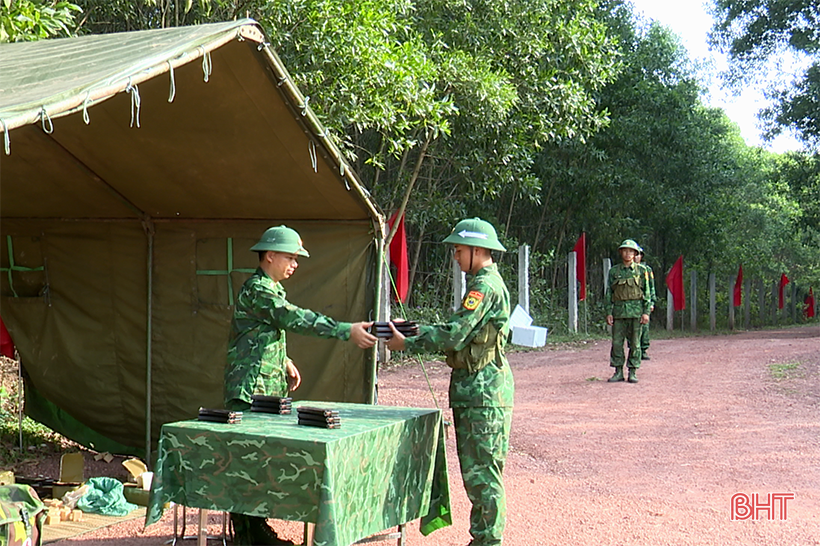 Chiến sỹ mới BĐBP Hà Tĩnh tự tin kiểm tra “3 tiếng nổ”