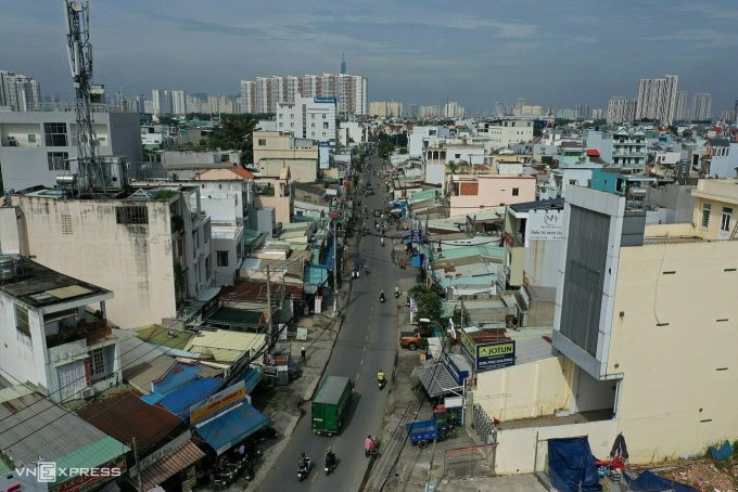 Nguyen Thi Dinh Street, Thu Duc City from above. Photo: Quynh Tran