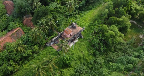 Preserving the original elements as much as possible when renovating and embellishing the Dien Khanh Ancient Citadel relic