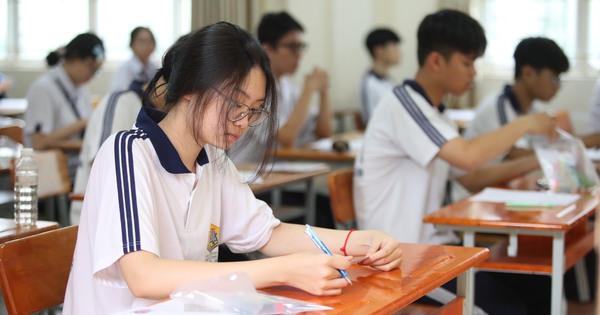 Giảm tải nhưng ít chất văn học