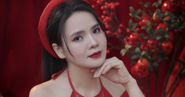តារាចម្រៀង អ៊ុត ម៉ៃ ទម្លាយមូលហេតុដែលសិល្បករប្រជាជន ថាញ់ ហ្វា ឲ្យនាងឡើងឆាក