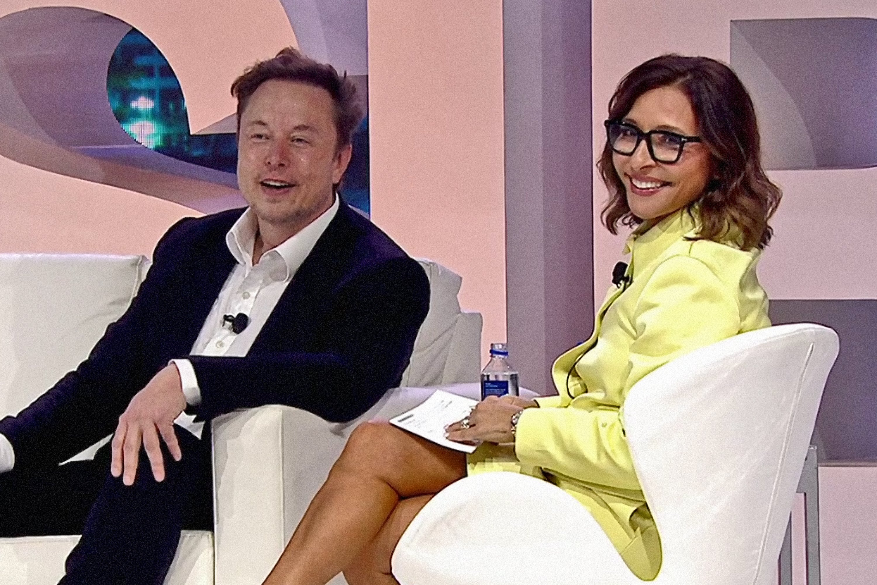 Welt – Der „riesige“ Lebenslauf des Nachfolgers von CEO Elon Musk bei Twitter (Bild 2).