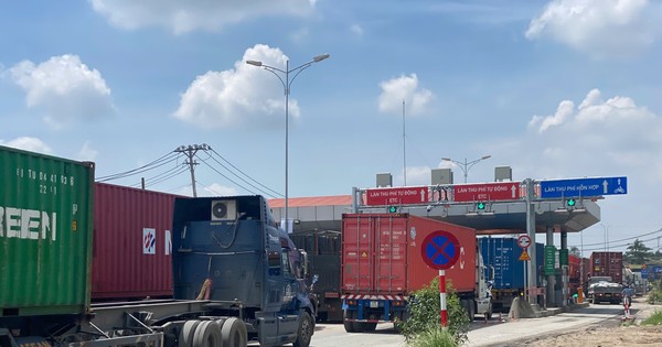 Cómo manejar la situación de la reunión para protestar contra el cobro del peaje BOT en Phu Huu