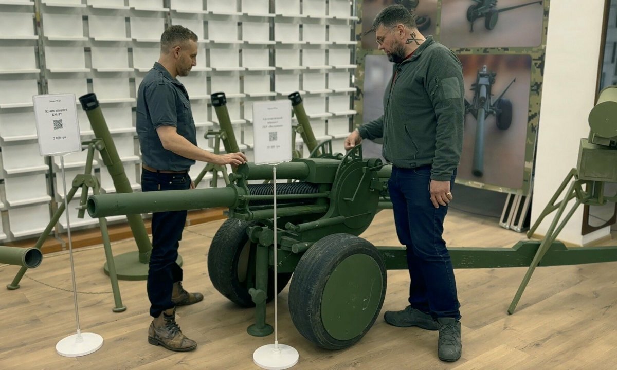 Inside Ukraine's Decoy Weapons Factory