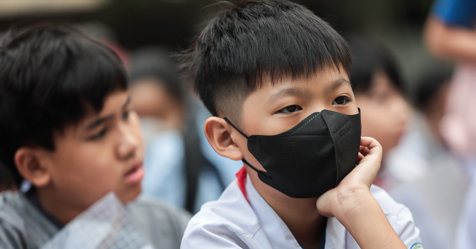 The benchmark score for grade 6 at Tran Dai Nghia Secondary and High School is 67.5.