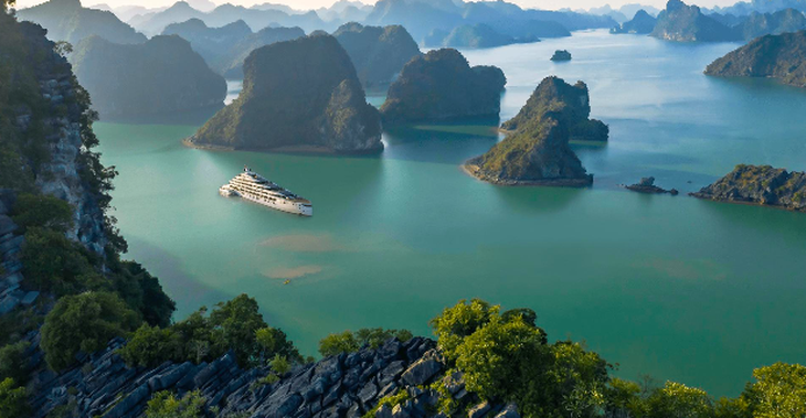 A Vietnamese cruise line was honored as the world's best green cruise ship.