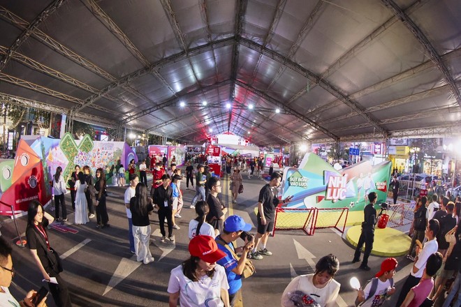 AIA Vitality Fest 2024 lan tỏa tinh thần sống khỏe, sống bền