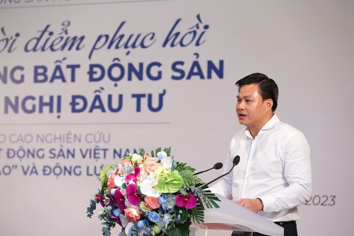 Mr. Hoang Hai - Director of Department of Housing and Real Estate Market Management, Ministry of Construction.