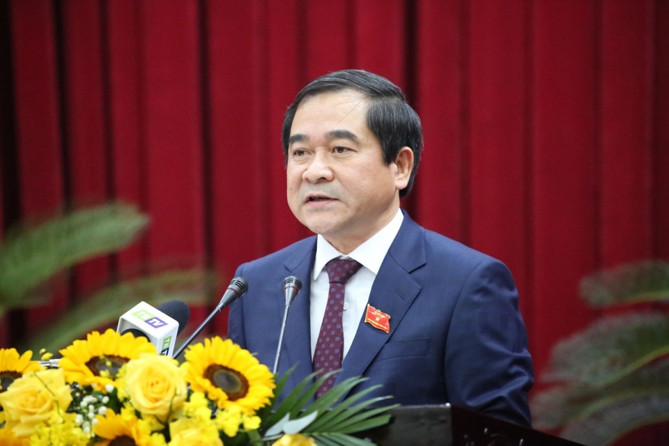 Standing Deputy Secretary of the Provincial Party Committee, Chairman of the People's Council of Thai Binh province Nguyen Tien Thanh delivered the opening speech of the meeting. Photo: HL