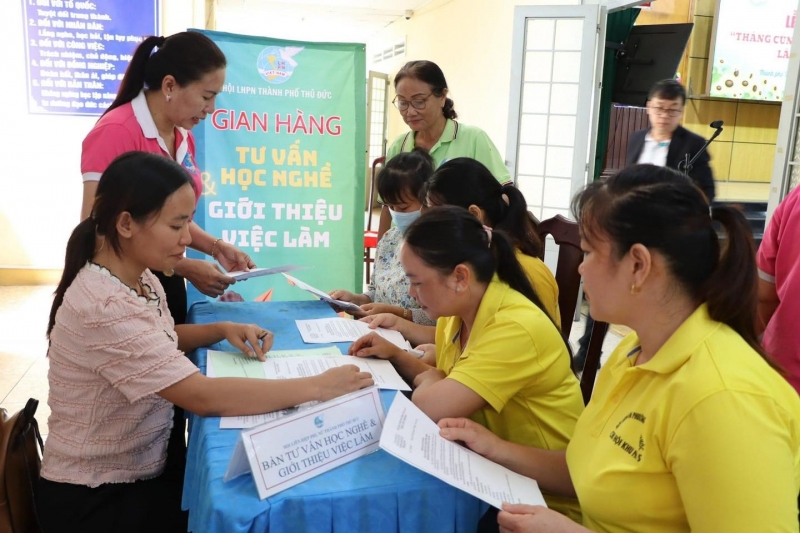 Thời gian qua, TP.HCM luôn chăm lo nữ công nhân, viên chức, lao động.