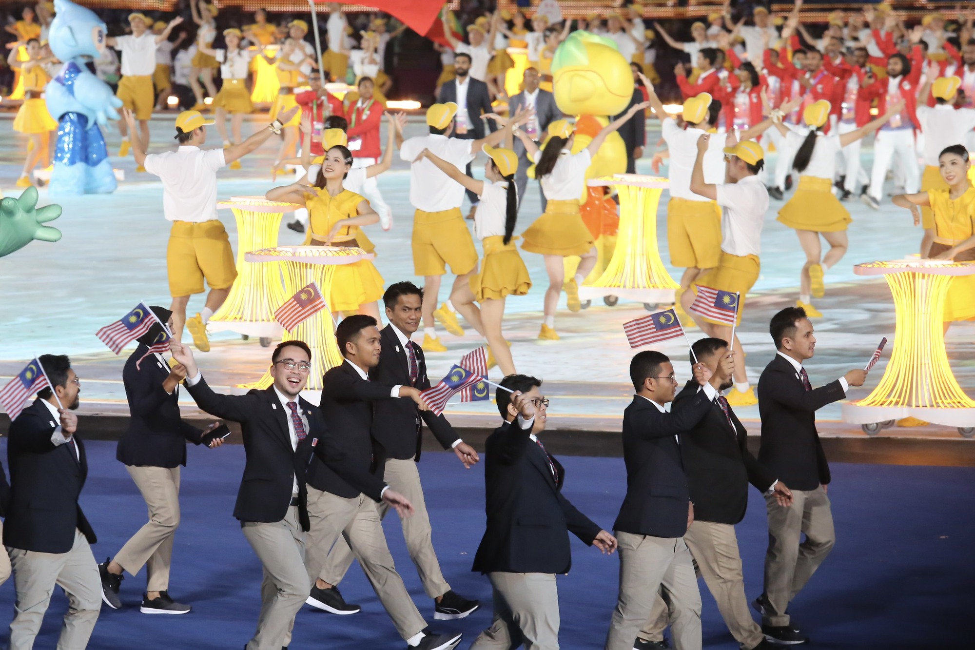 Khai mạc ASIAD 19: Từ trái tim đến trái tim, hướng về châu Á - Ảnh 11.
