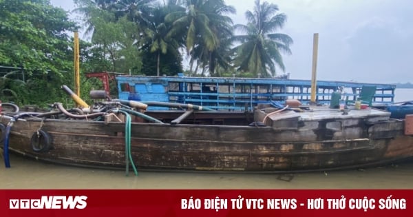 Tạm giữ 2 cát tặc lái ghe bỏ chạy làm Đại úy Công an Vĩnh Long đứt lìa chân