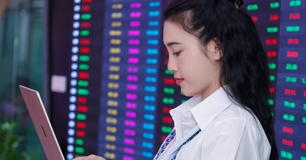 Unexpected cash flow into Vietnamese giant stocks, VN-Index breaks out at year-end