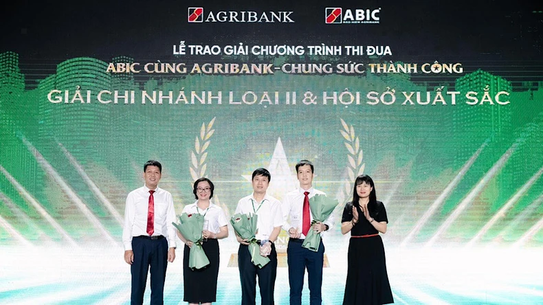 Bảo hiểm Agribank chi trả gần 6.000 tỷ đồng cho khách hàng vay vốn gặp rủi ro ảnh 3